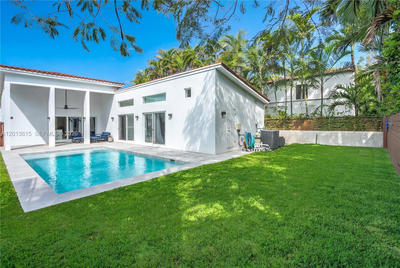 BRICKELL ESTATES - Residential