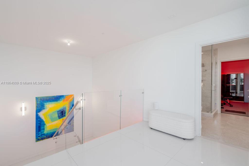 ARIA ON THE BAY CONDO - Residential Lease