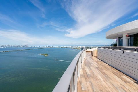 488 NE 18th St PH15 Miami FL 33132