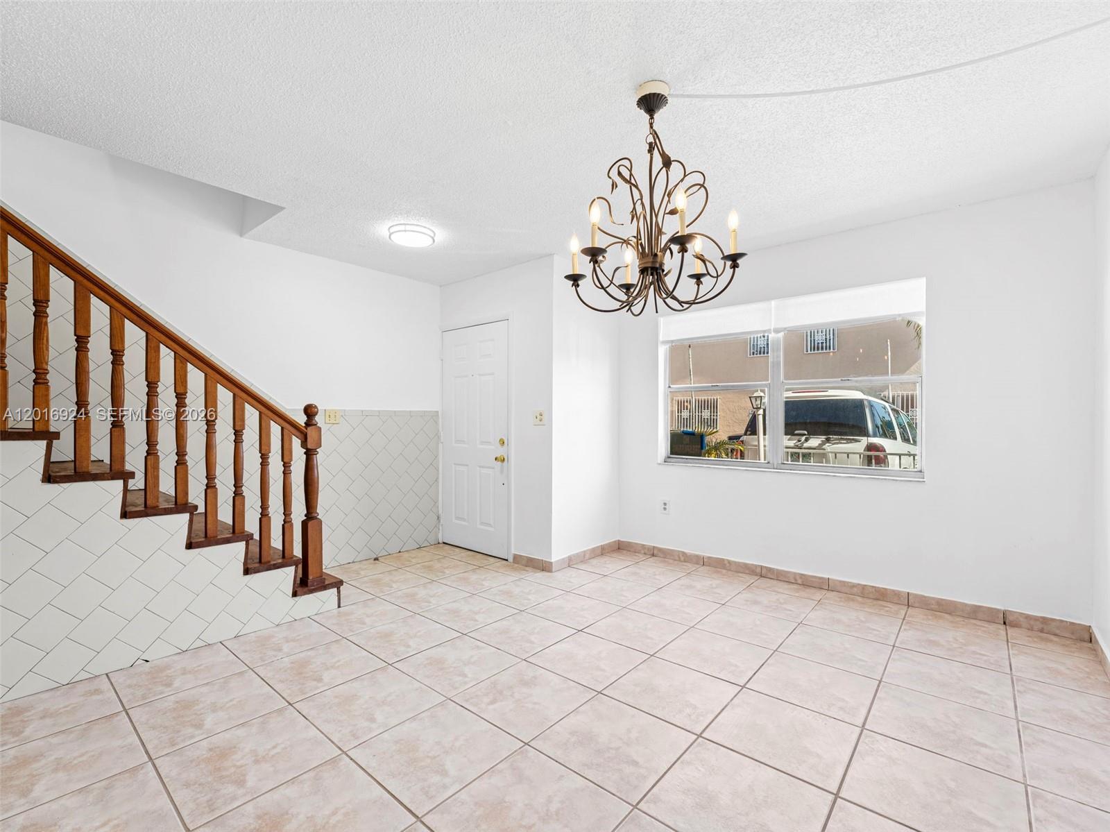 PARADISE VILLAS CONDO - Residential
