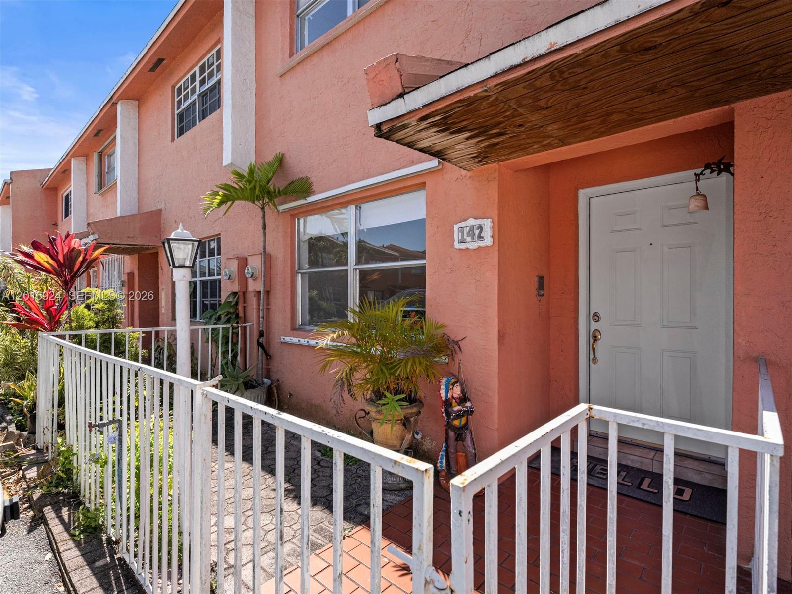 100 SW 110th Ave, #142