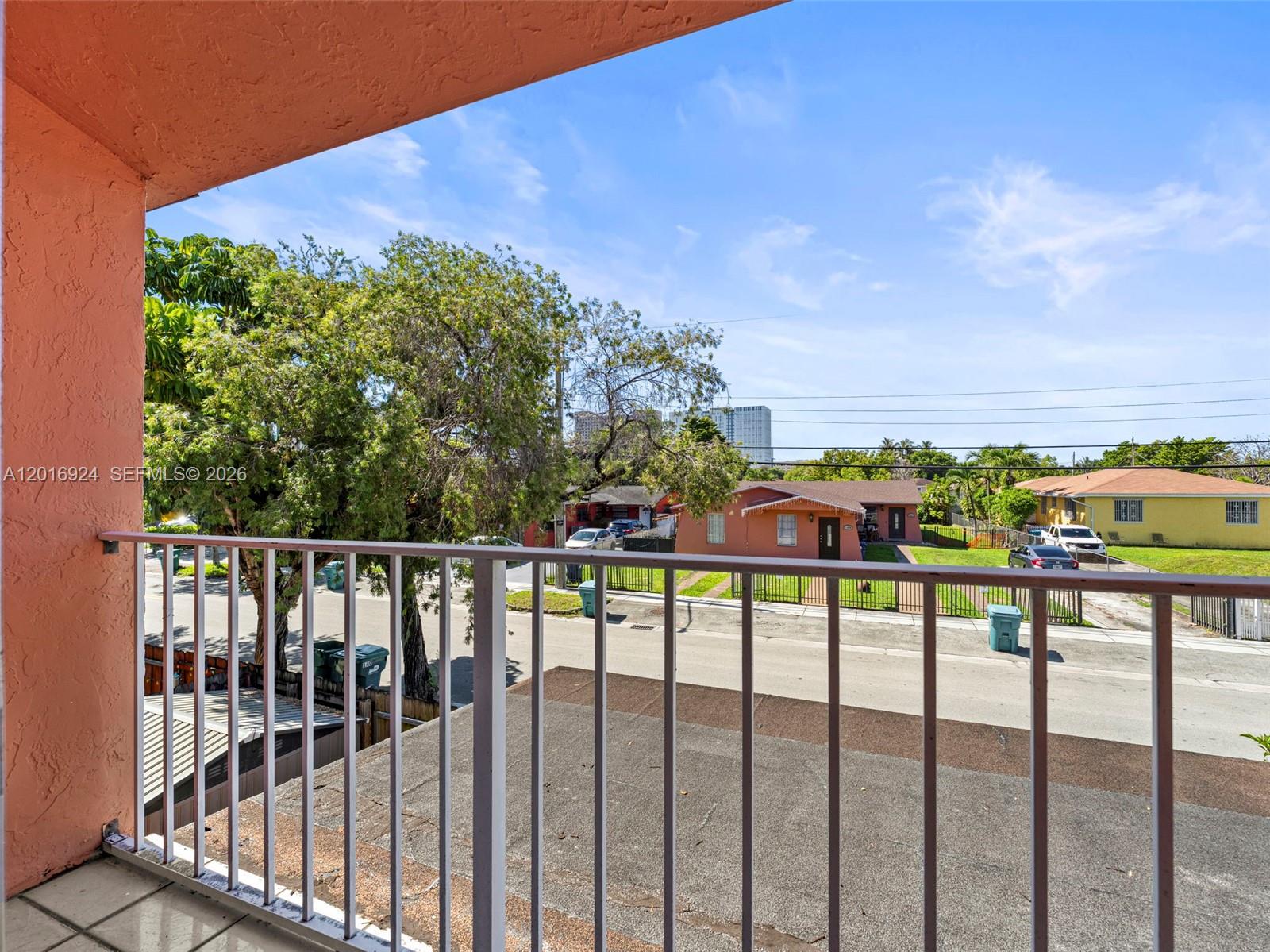 PARADISE VILLAS CONDO - Residential