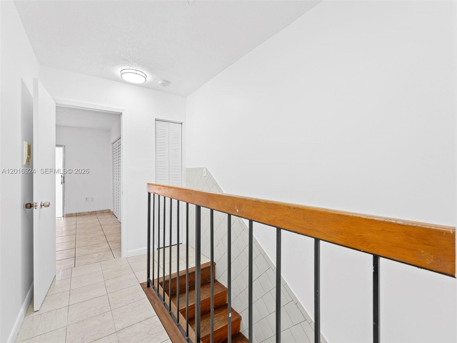 PARADISE VILLAS CONDO - Residential