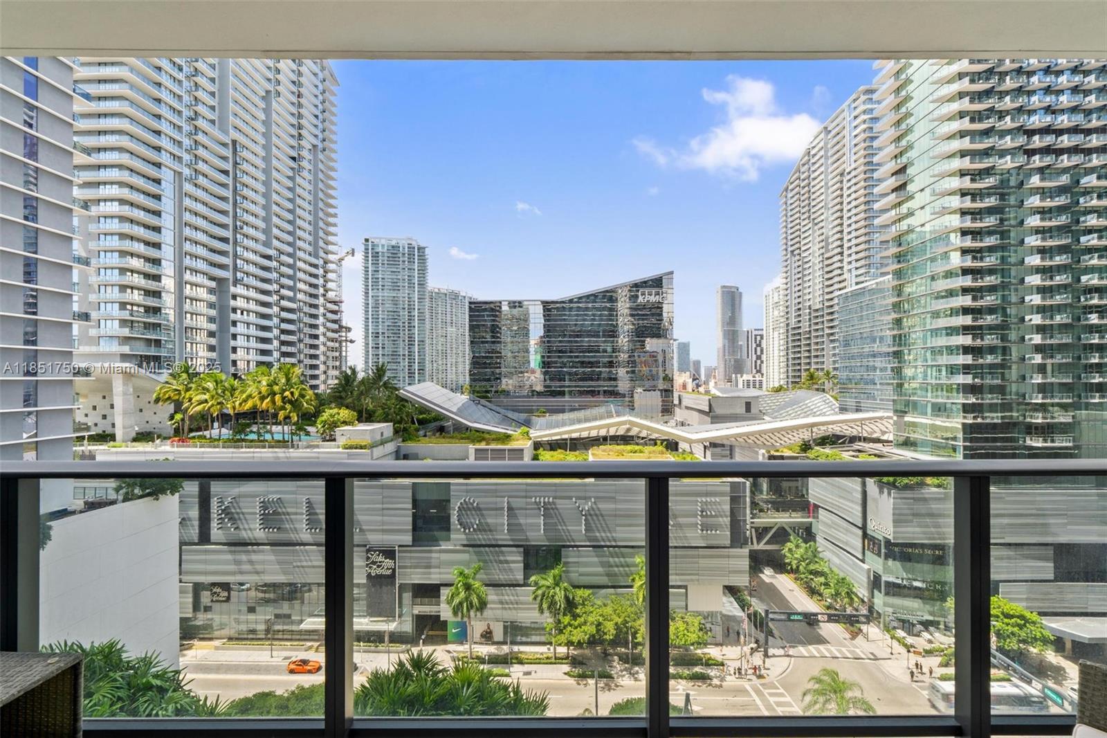BRICKELL HEIGHTS EAST CON - Residential