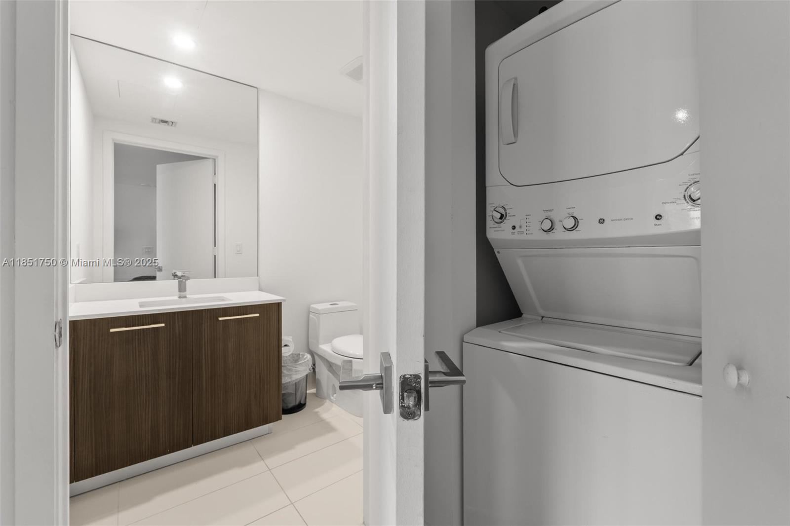 BRICKELL HEIGHTS EAST CON - Residential