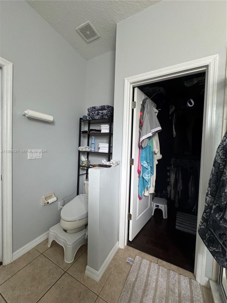SPRUCE CREEK UT III-B SEC - Residential