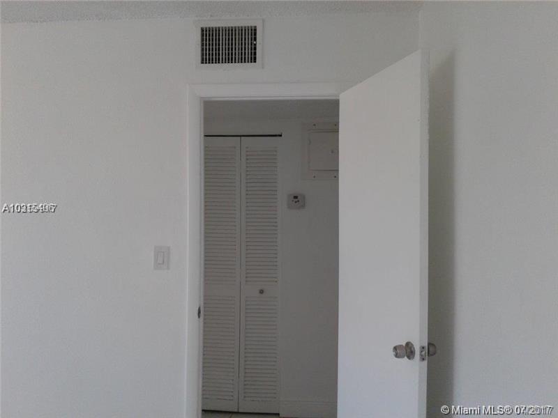 NARANJA LAKES CONDO NO 5 - Residential Lease