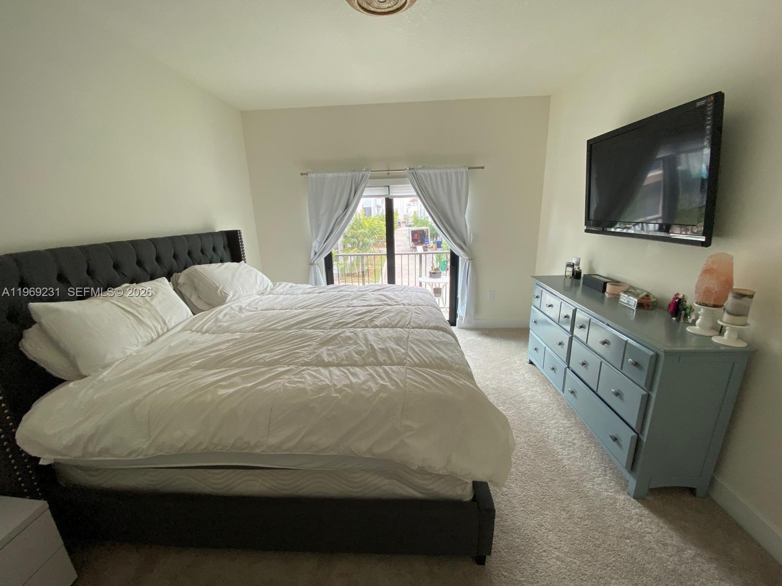 URBANA AT THE RESIDENCES - Residential