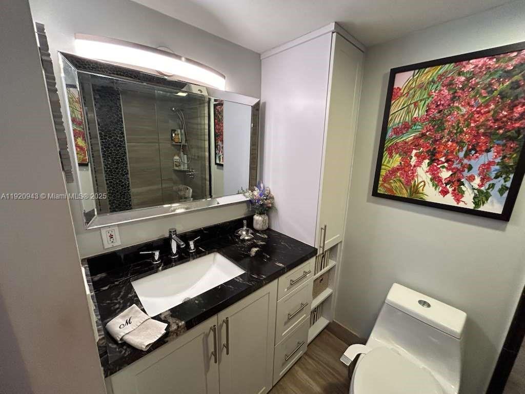 SEA AIR TOWERS CONDO - Residential