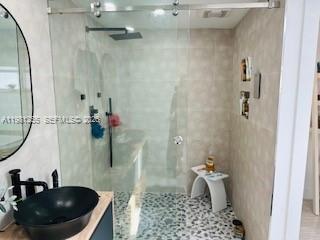 SKY LAKE - Residential