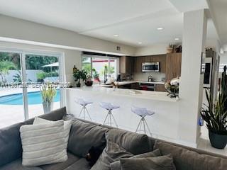 SKY LAKE - Residential