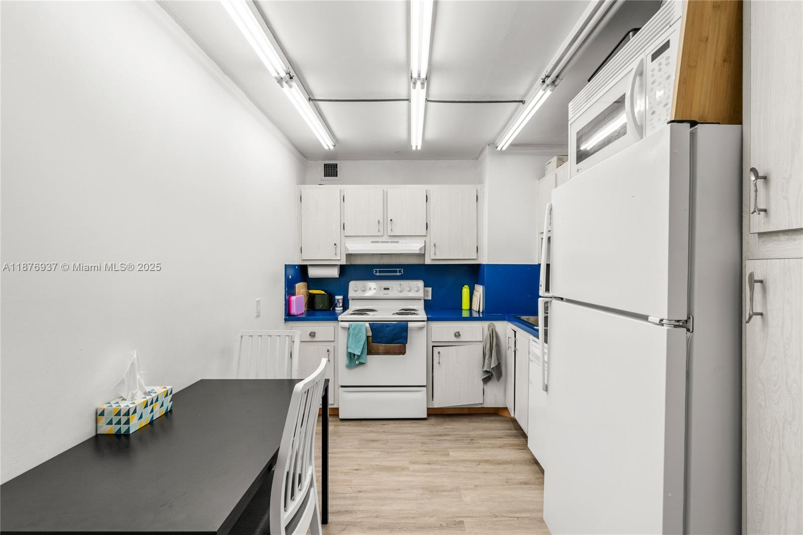 ARLEN HOUSE EAST CONDO - Residential