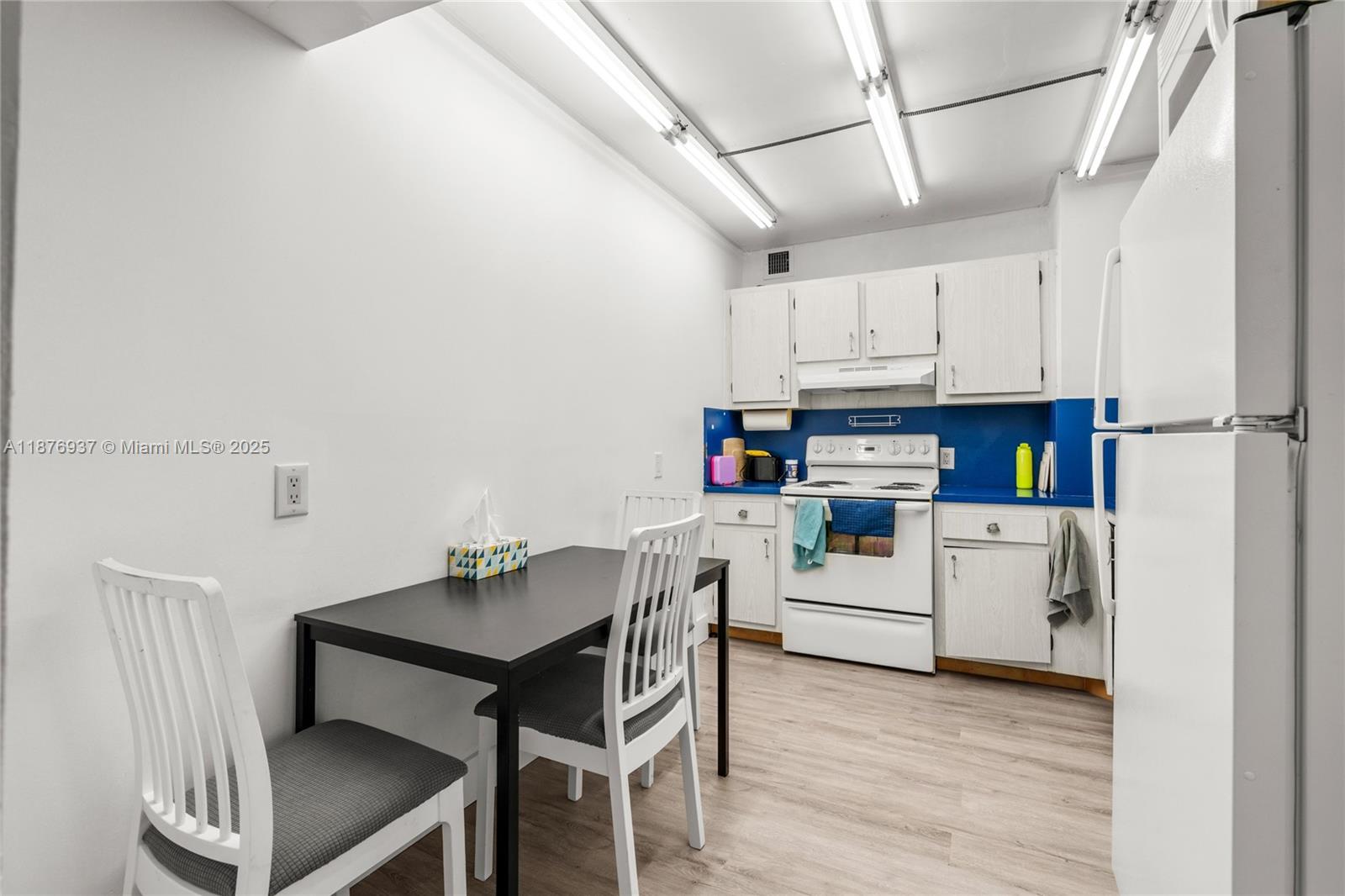 ARLEN HOUSE EAST CONDO - Residential