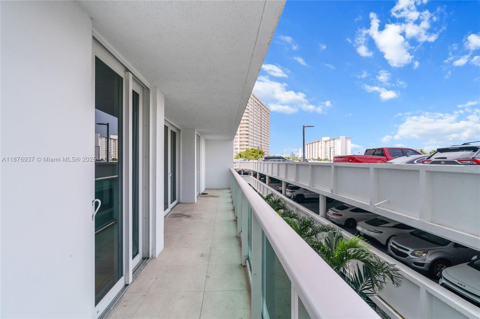 ARLEN HOUSE EAST CONDO - Residential