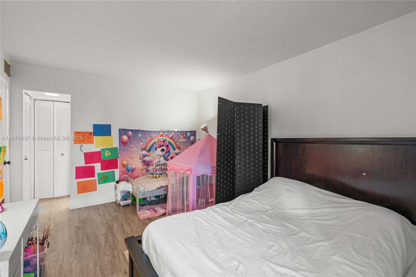 ARLEN HOUSE EAST CONDO - Residential
