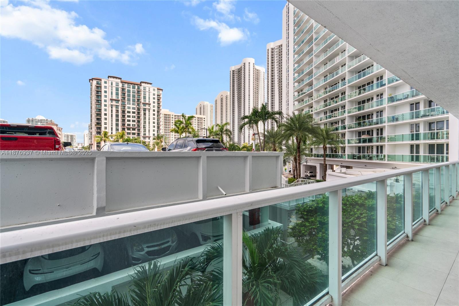 ARLEN HOUSE EAST CONDO - Residential