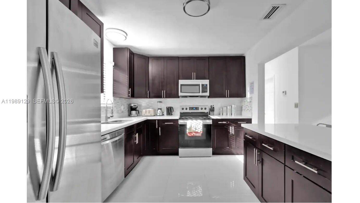 RIVERLAND VILLAGE SEC 1-R - Residential