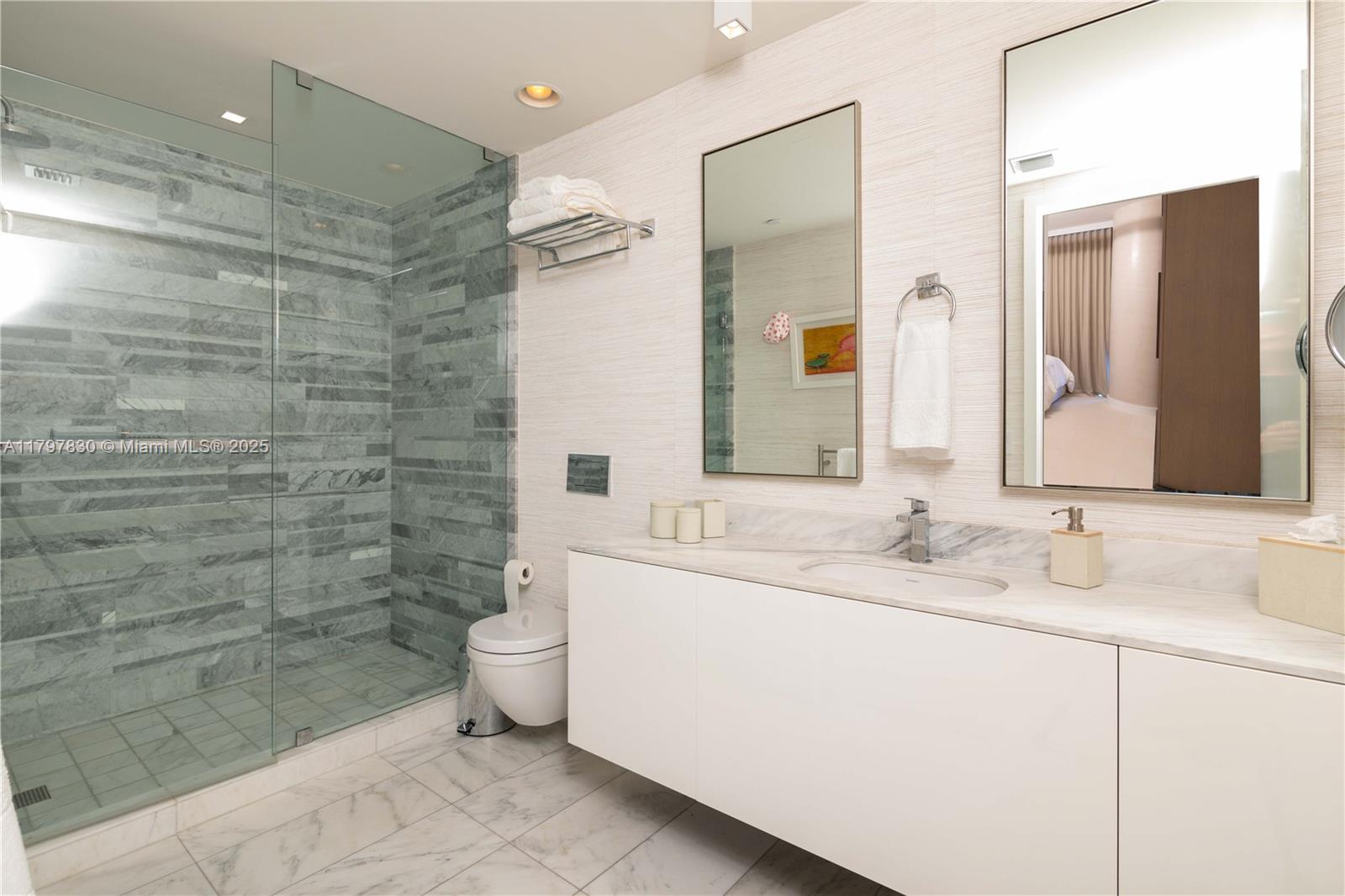 OCEANA BAL HARBOUR CONDO - Residential Lease