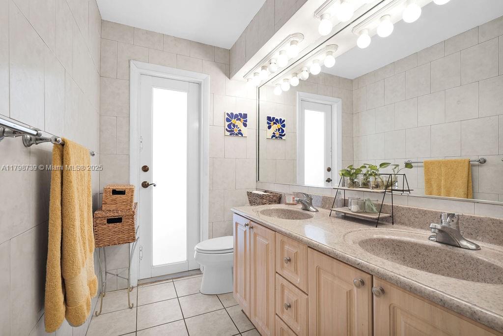 HALLMARK HEIGHTS ESTATES - Residential