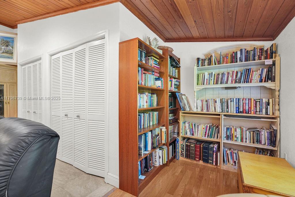 HALLMARK HEIGHTS ESTATES - Residential