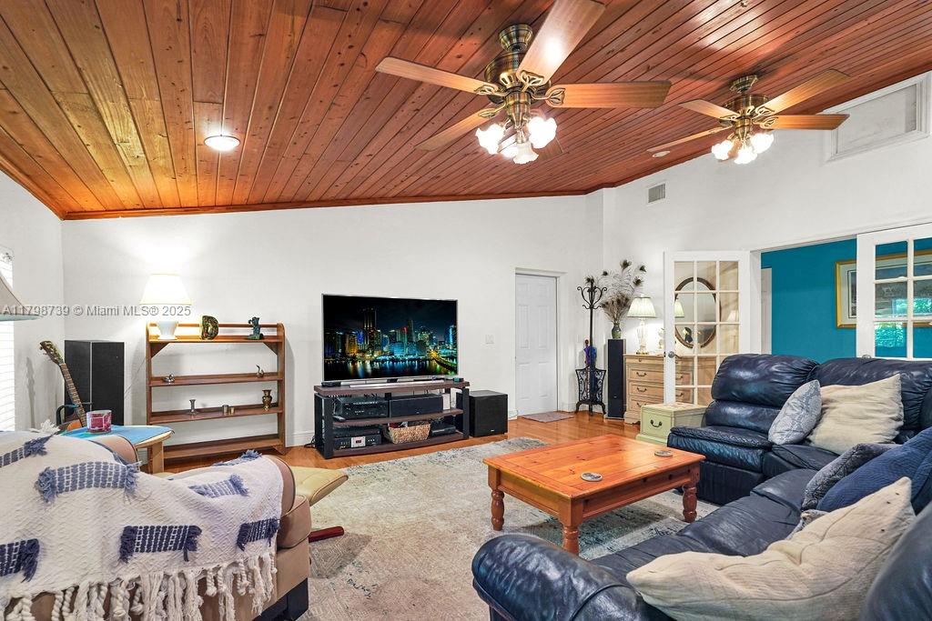 HALLMARK HEIGHTS ESTATES - Residential