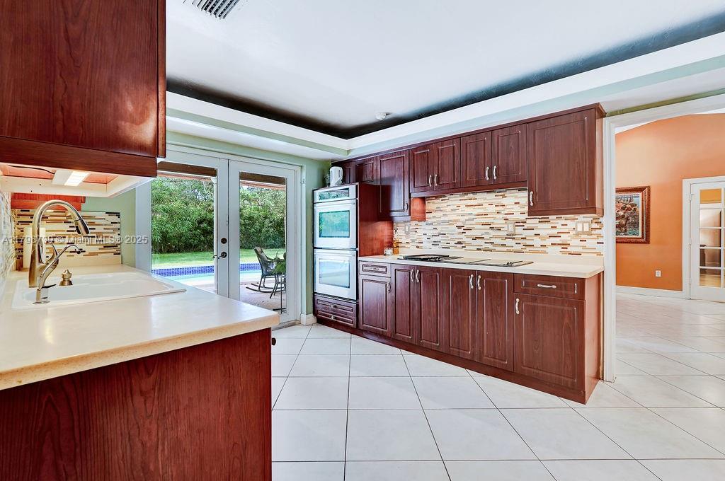 HALLMARK HEIGHTS ESTATES - Residential