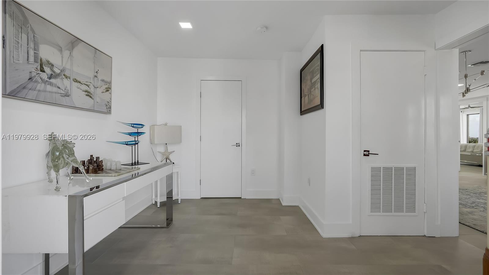 PILOT HOUSE CONDO - Residential
