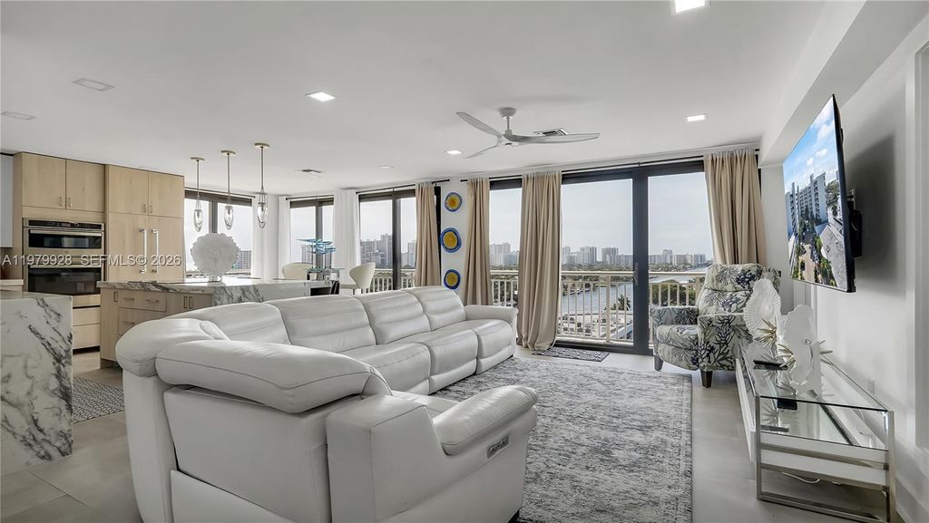Photo of 3100 NE 48th St #PH18, Fort Lauderdale, FL 33308 (MLS # A11979928)