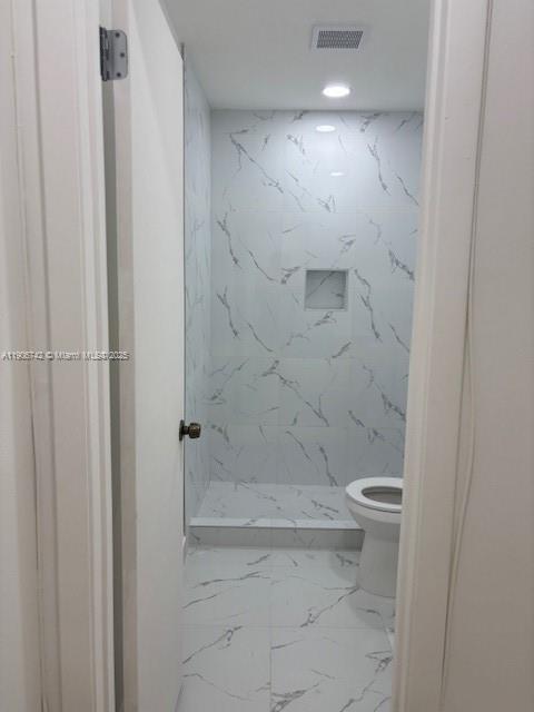 PINES OF CORAL SPRINGS II - Residential Lease