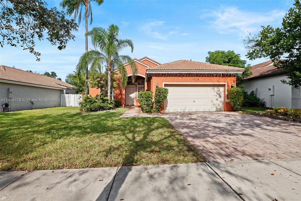 Photo of 19225 SW 25th Ct, Miramar, FL 33029 (MLS # A11506178)