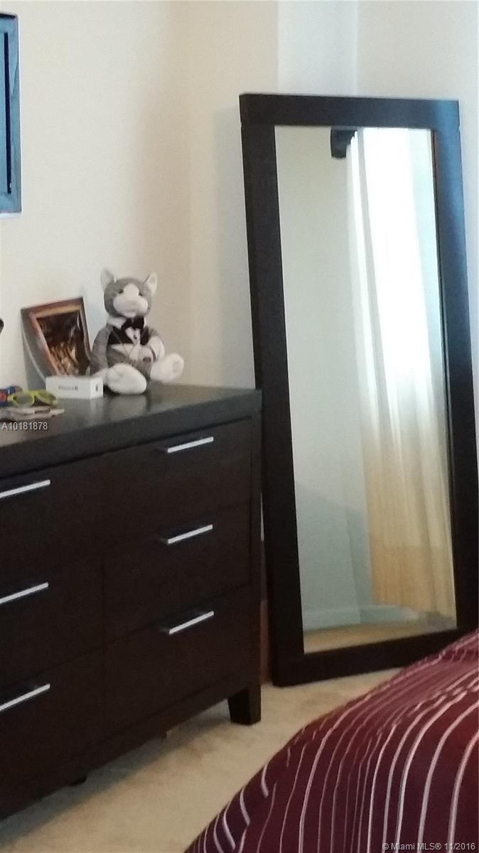 Turnberry On The Green Co - Residential Lease