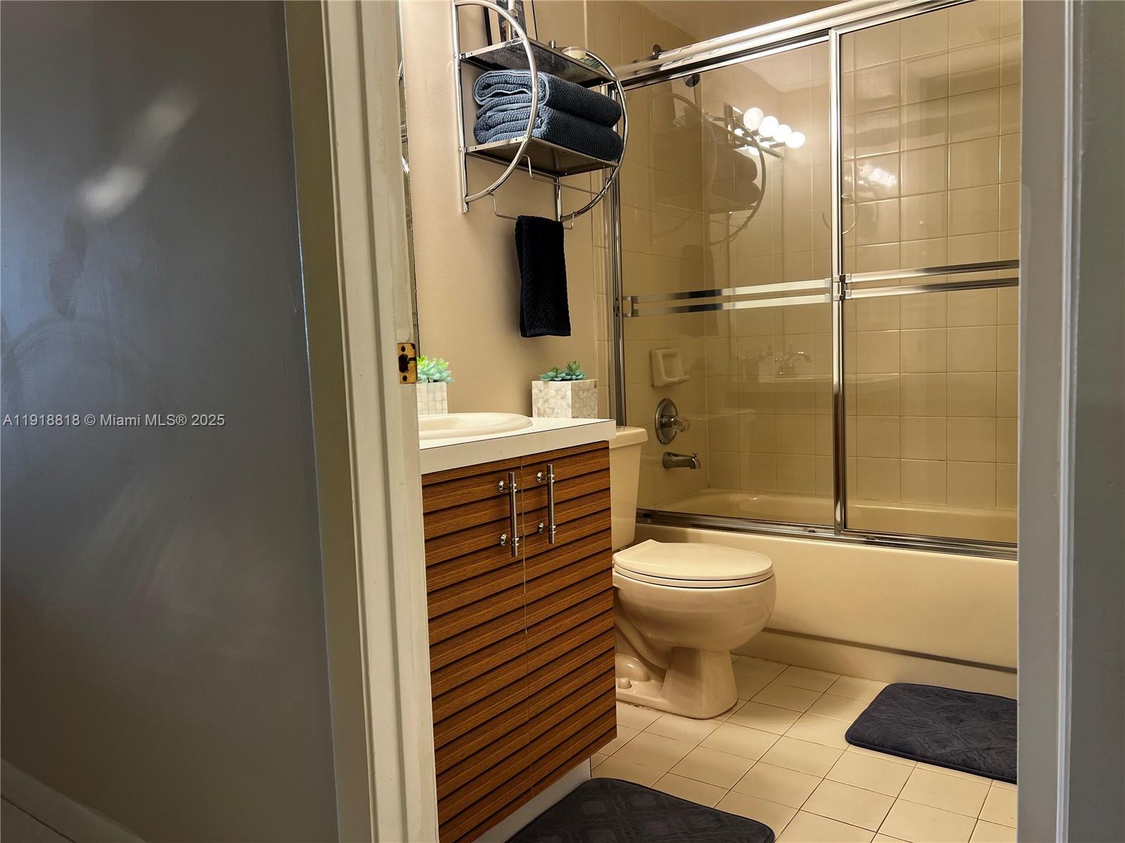 PLANTATION FOREST CONDO - Residential Lease