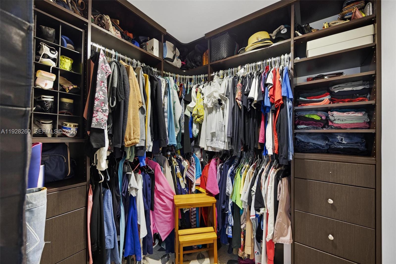 REDAVO SUB SEC 3 - Residential