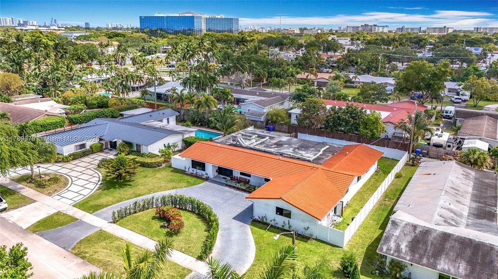 Photo of 4226 Taylor St, Hollywood, FL 33021 (MLS # A11789579)