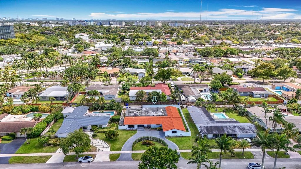 Photo of 4226 Taylor St, Hollywood, FL 33021 (MLS # A11789579)