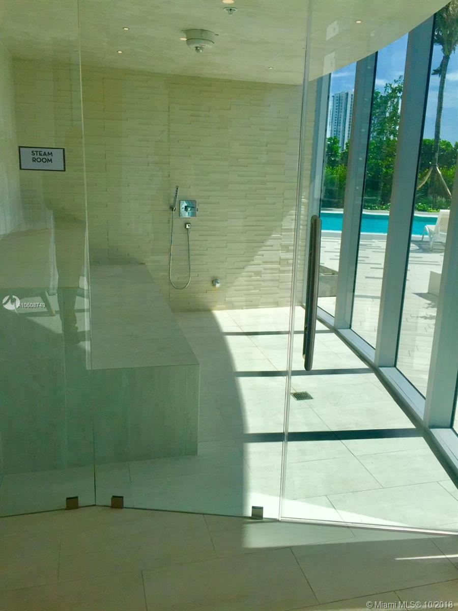 ARIA ON THE BAY CONDO - Residential Lease