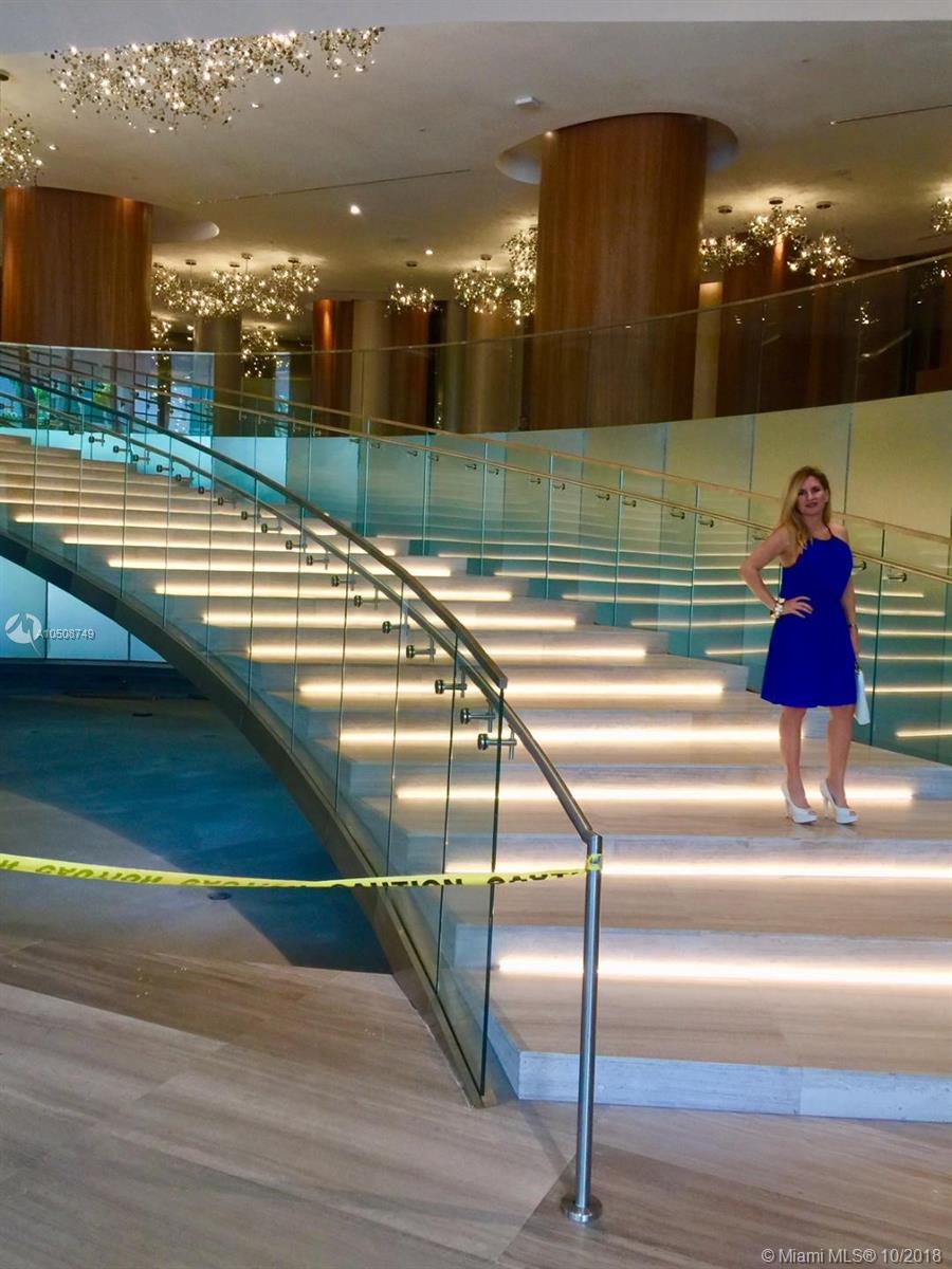 ARIA ON THE BAY CONDO - Residential Lease