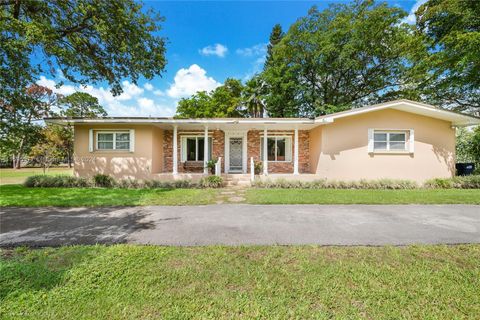 Single Family Residence in Miami FL 9500 112th Ave Ave 1.jpg