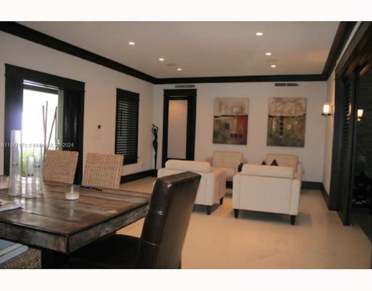 AMD & CORR PLAT OF SUNRIS - Residential