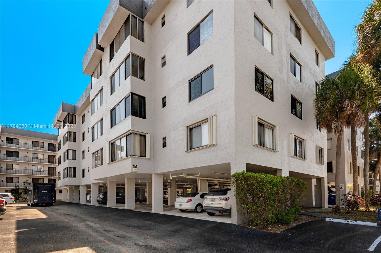 Property for Sale at 8010 Hampton Blvd 304, North Lauderdale, Miami-Dade County, Florida - Bedrooms: 2 
Bathrooms: 2  - $215,000