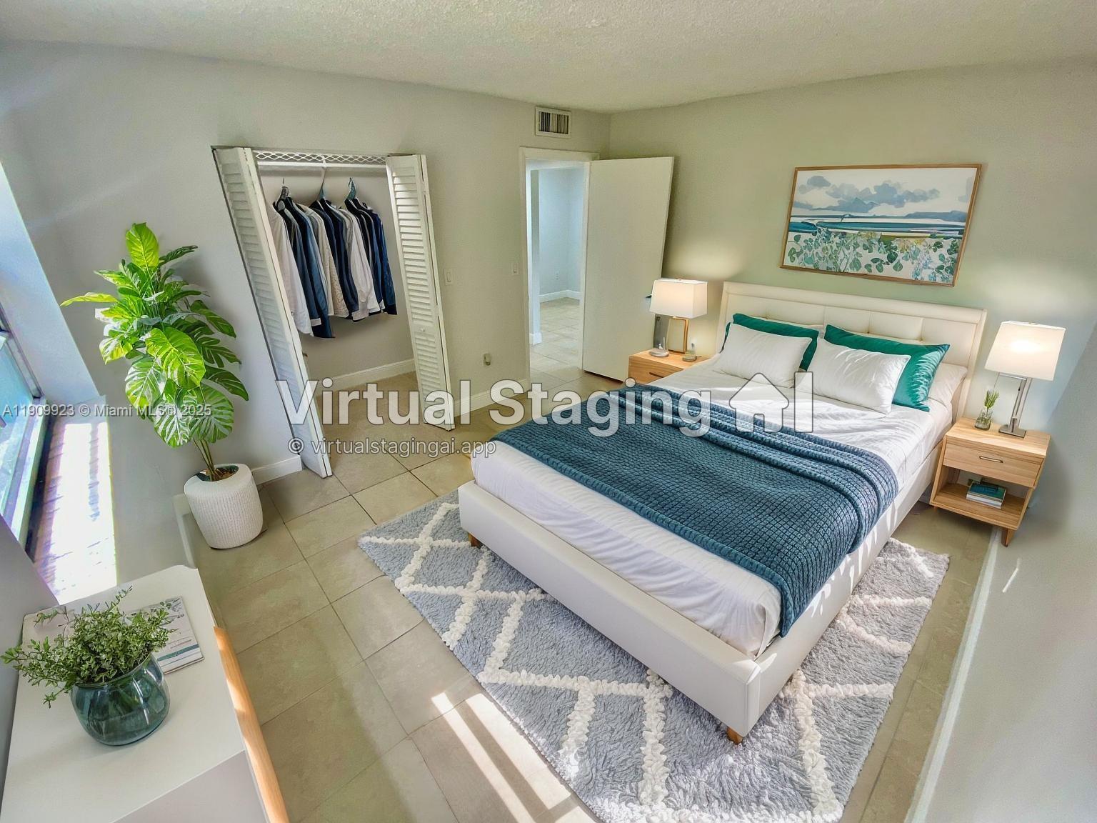 HOLLYWOOD ENTRADA AMENDED - Residential Lease