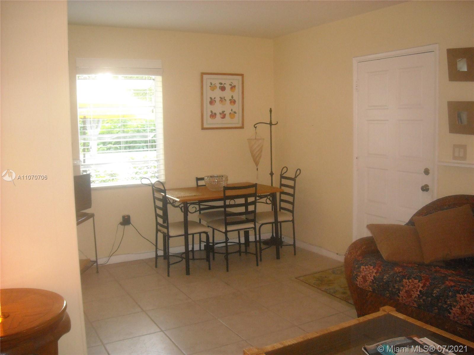 325 FERNWOOD ROAD CONDO - Residential Lease