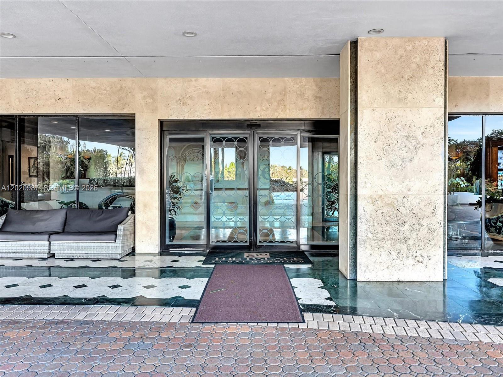 10101 Collins Ave 18C + CABANA