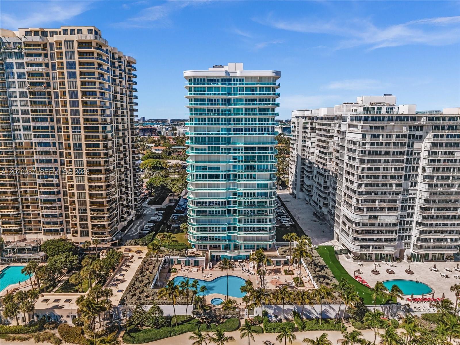 THE PALACE AT BAL HARBOUR - Residential