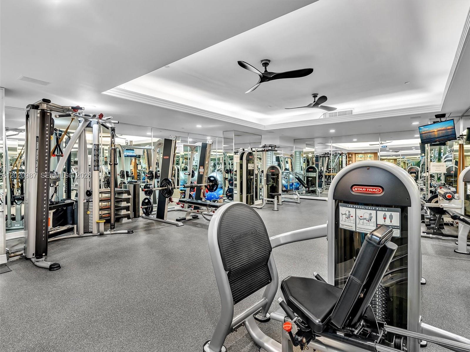 THE PALACE AT BAL HARBOUR - Residential