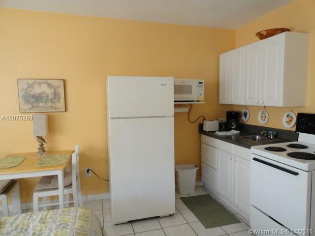 OASIS SURFSIDE CONDO - Residential Lease