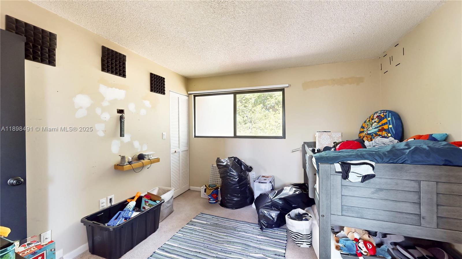 KENLAND COURT - Residential