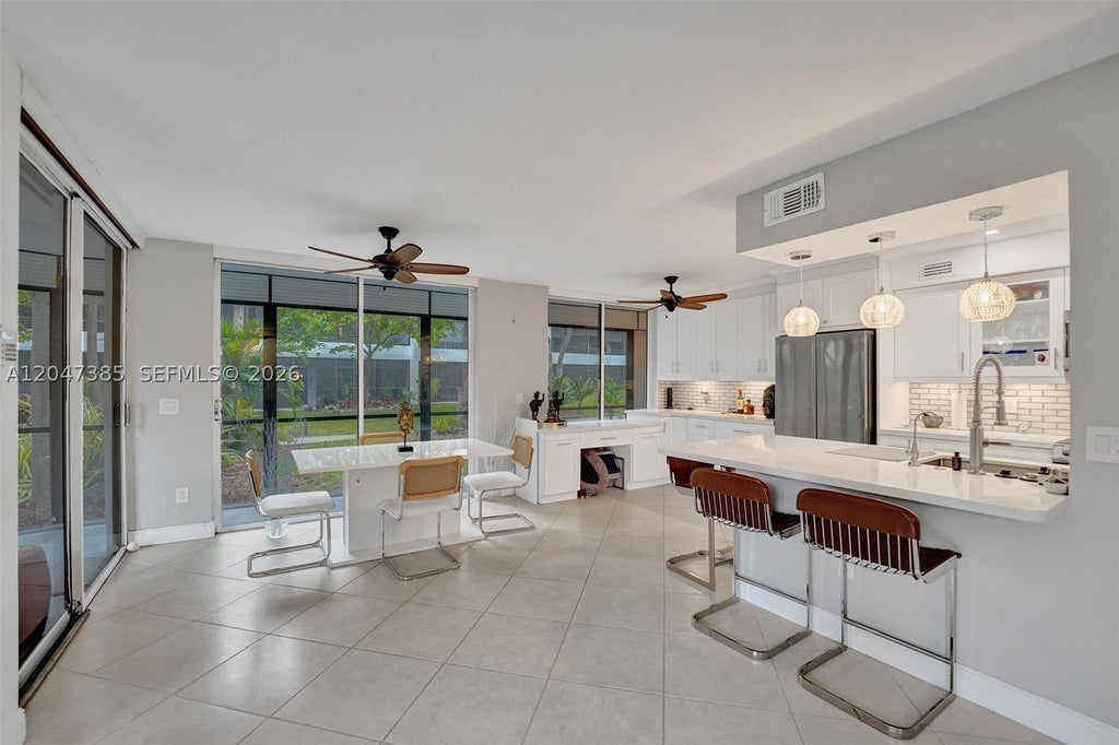 Photo of 1430 Sheridan St #1G, Hollywood, FL 33020 (MLS # A12047385)
