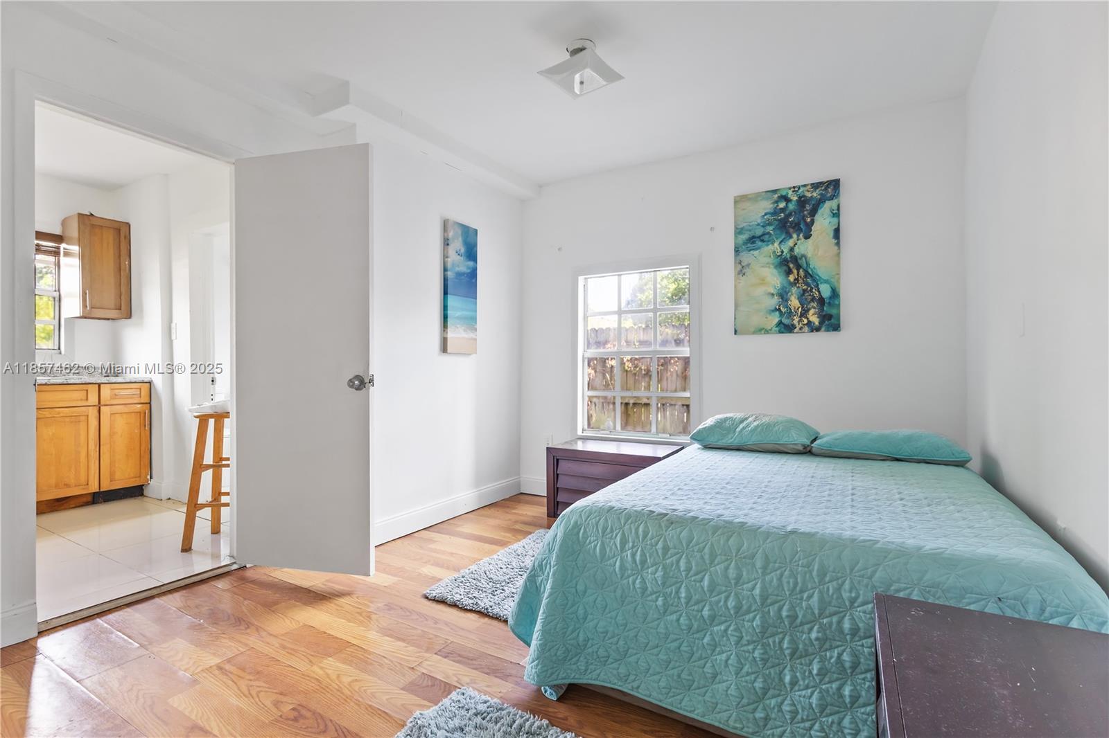 PALM GROVE - Residential Income