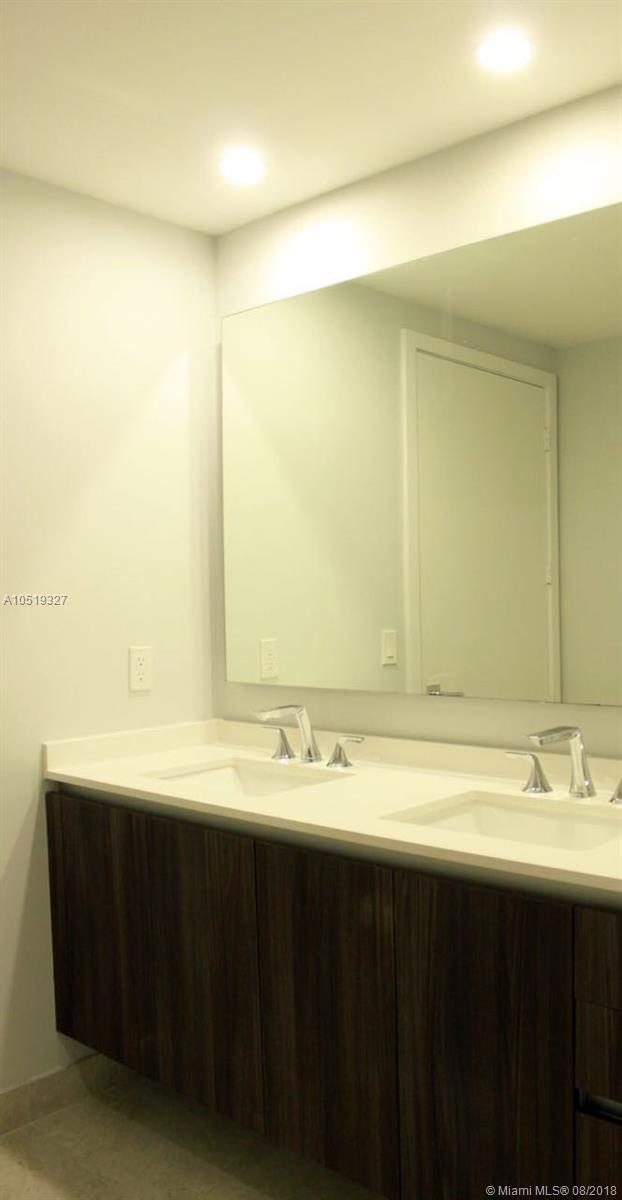 ARIA ON THE BAY - Residential Lease